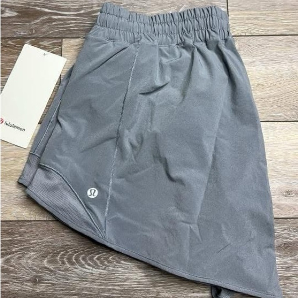 lululemon athletica women’s LR Hotty Hot Shorts